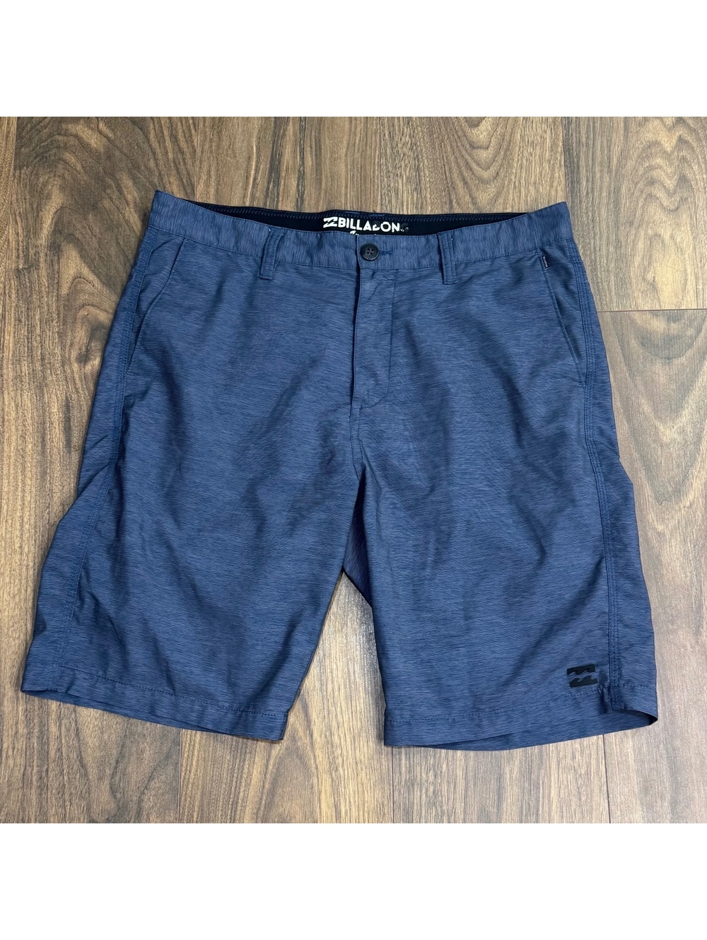 Billabong Submersibles Men’s 32 Navy Blue Hybrid Board Shorts / Walk Shorts